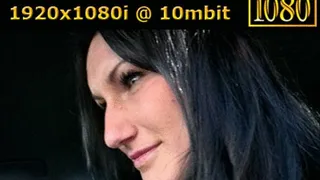 0020 - Tall girl Iwona pumps the pedals (WMV, FULL HD, Pixel)