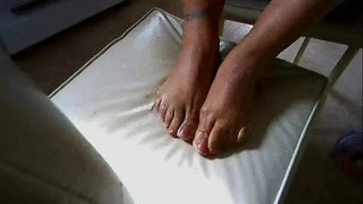 Quick Pedicure Part 1