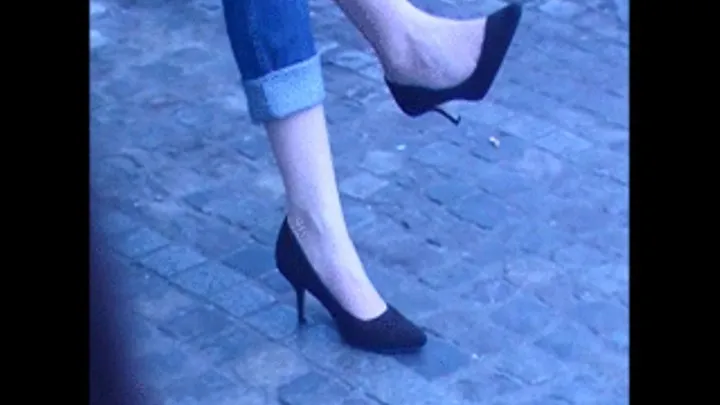 Hot nice feet in high heels