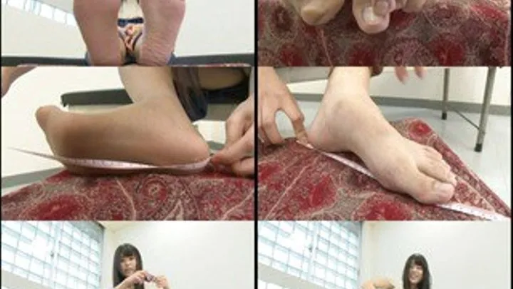 Coming Home to Satisfy Her Foot Fetish - Part 2 (Faster Download)