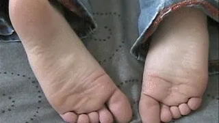 Sarah - Toe Teasin