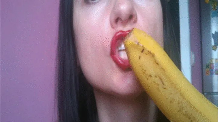 rubbing your lips on a banana l