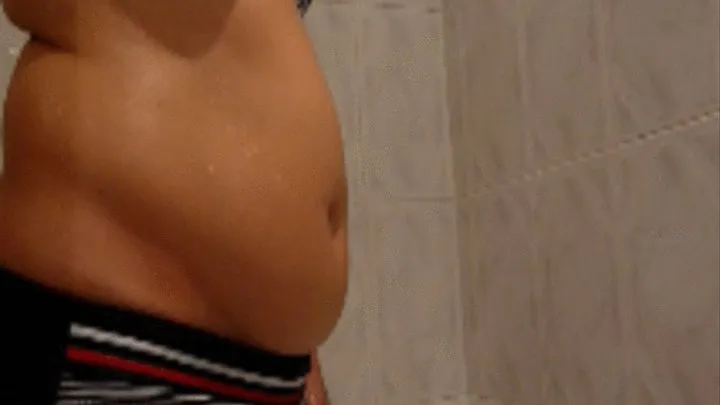 My wet sexy stomach. bb