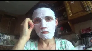 Face mask and hand massage ff