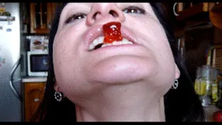 I swallow gummy bears v