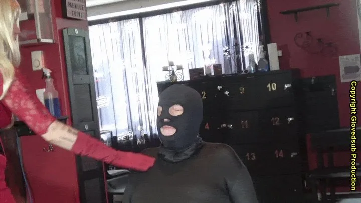 Gimp smothered by the red mistress MP4 starring Goddess Starla