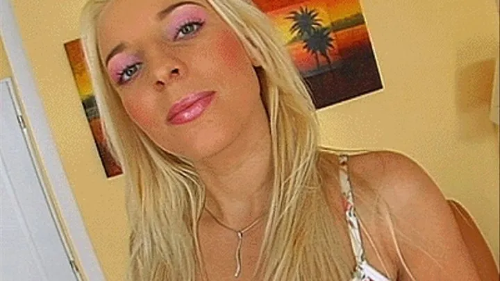 Platinum blonde masturbates