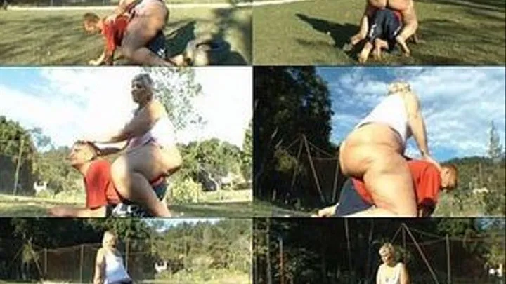 PONY BOY ENORMOUS MATURE - GIANT MATURE GIRL BARBARA COLOSSOS ( 440.92 POUNDS ) - MF NOV 2016 - CLIP 4 - exclusive MF