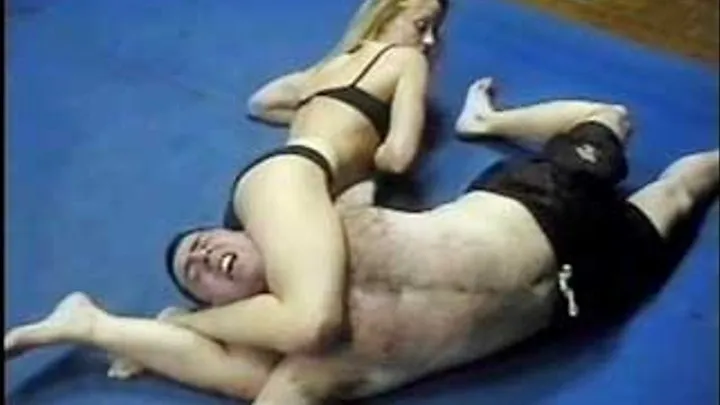 Country Girl Lisa & Her Crushing Scissors vs Neil Part 03