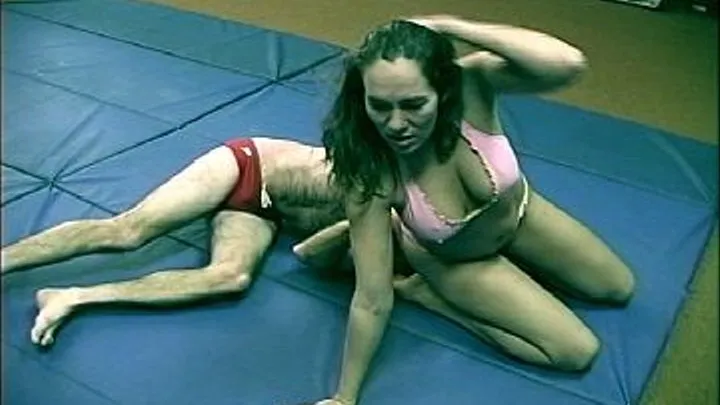 Sexy Maryanne vs Alex Hot Mat Action Part 02