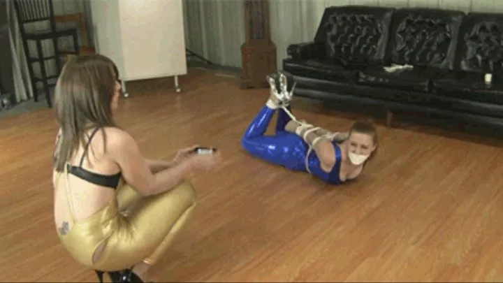 Serene Isley and Elizabeth Andrews : Contest Double Cross Mobile