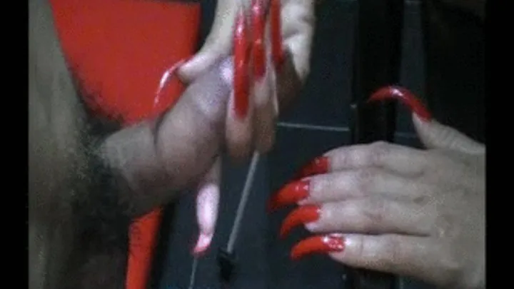 Sharp Red Claws do Handjobs -C