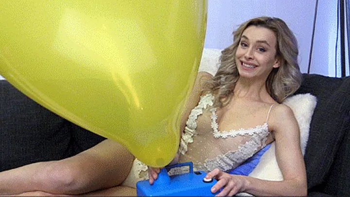 Dominika InBetween Balloons