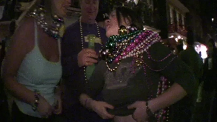 flashing at mardi gras 1