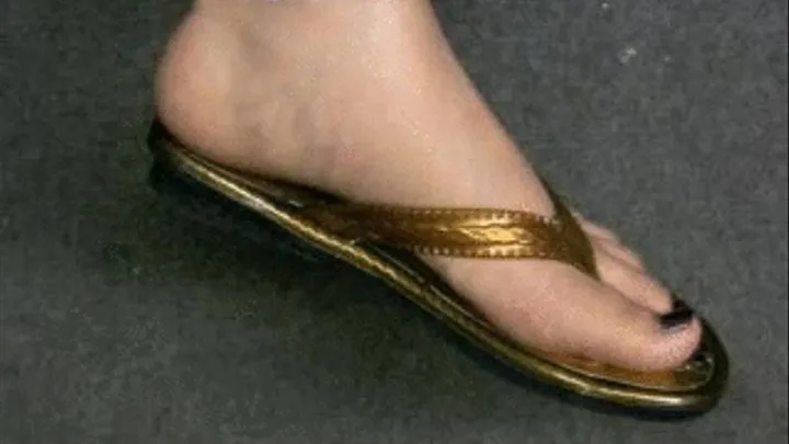 Gold Flip-flops