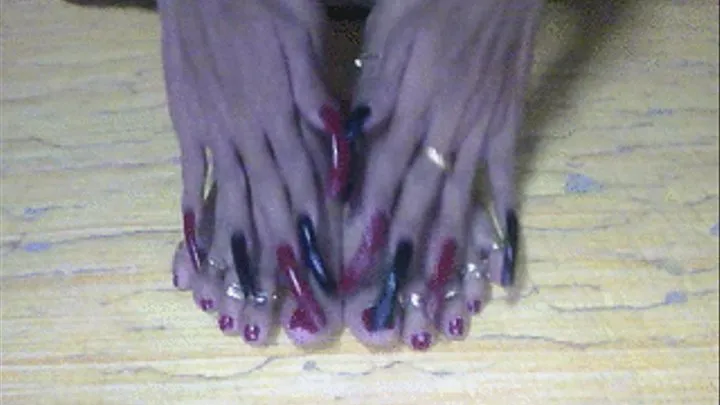 Red and Black longnails and toes