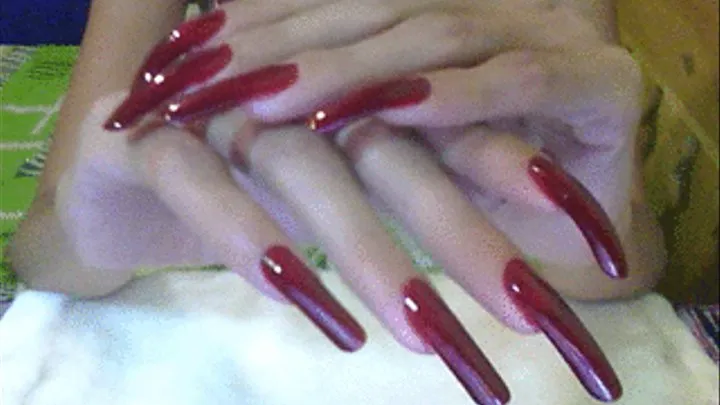 red nails close up..