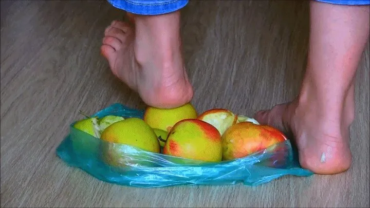 crush 6 apples with foot