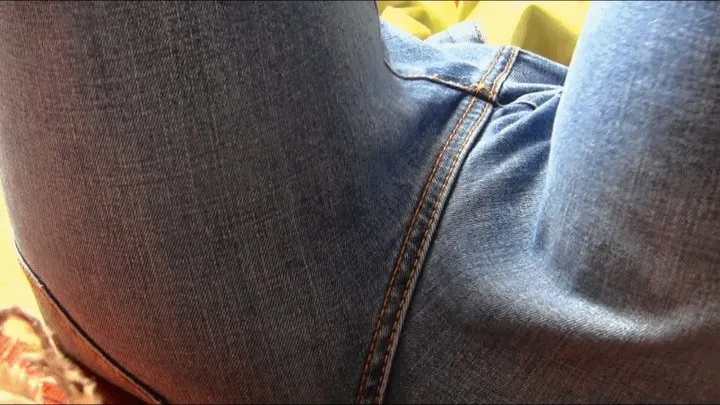 sit on ur face with jeans