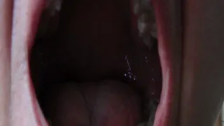 open mouth and show inside