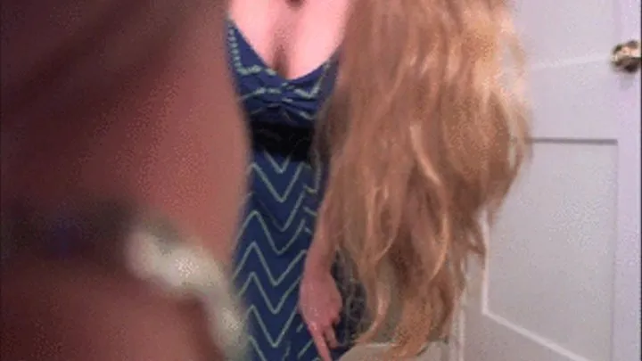 Cute Dress No Panties Booty Shaking