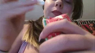 Mikki Licks Powder Candy