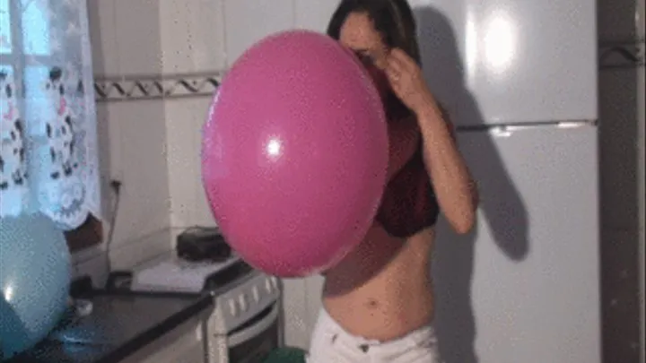 I don´t like balloons in my kitchen Part d