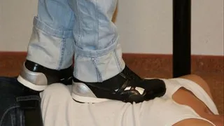 Sneaker Trampling 123 MPEG