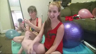 Live Cam: Balloon Play With Saphira & Illianna Part 2