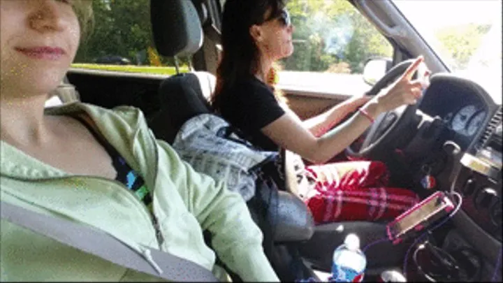 Road Trip: Saphira Smokes & Illianna Flashes Truckers