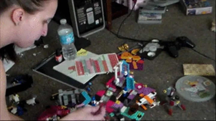 Playing With Legos Turns Into A Blojob For Step-Daddy