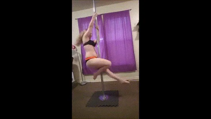 Spooky Vibes :: Halloween Pole Dance