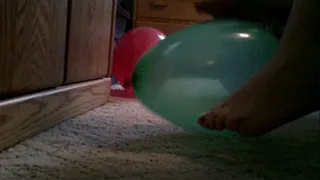 Balloon Footsy 3