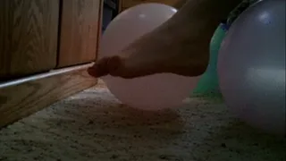 Balloon Footsy 2