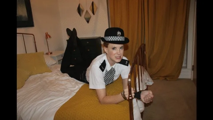 Blonde policewoman in Speedcuffs