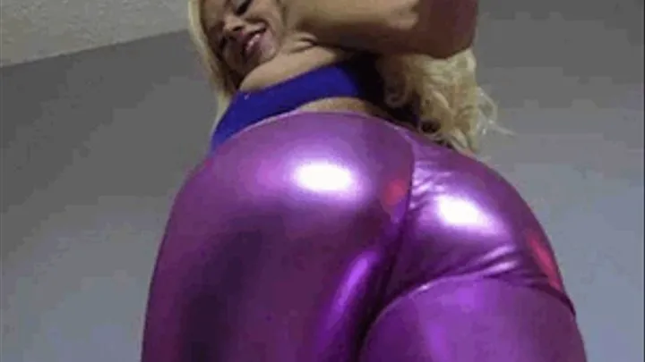 Jerk to Stephanie's Shiny Ass