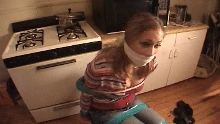 Gagged with the socks off her feet FULL SCREEN MP4 Format