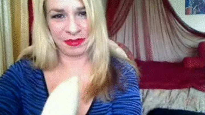 Red Lips Suckin, Deepthroating & Eating