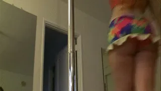 Ass Shaking in your Face N around the Pole