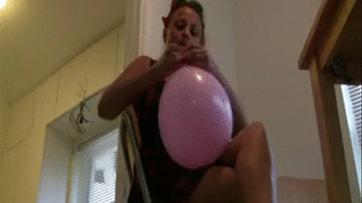 Birthday Party Balloon Blowing .... Balloons So big they pop