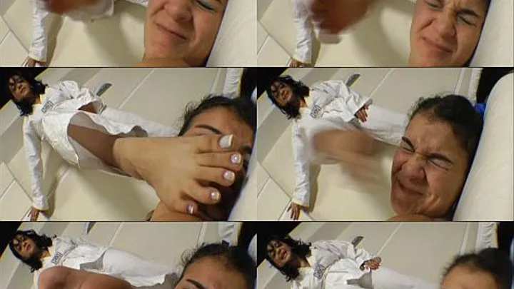 KARATEKA FEET FACE PERFECT FEET - ALICIA BUENO - NEW MF 2014 - CLIP 2