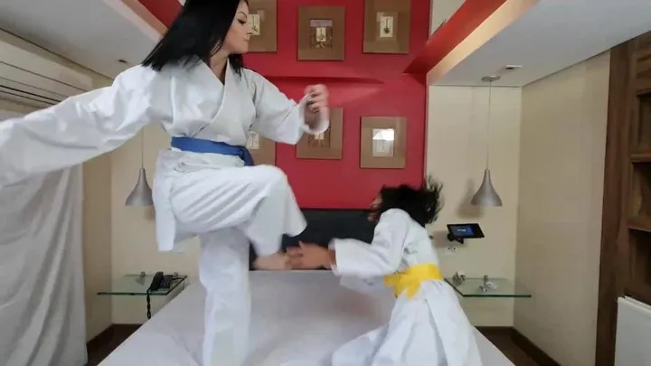 REAL FIGHT KARATEKA INSANE - TOP GIRL MIRELLA PRINCESS - CLIP 01 - NEW MF AUG 2021 - MF VIDEO EXTREME - EXCLUSIVE MF