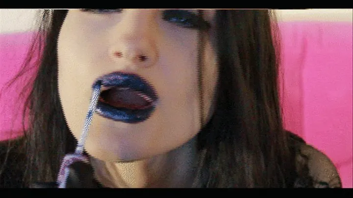 DARK BLUE LIPSTICK