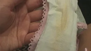 Horny lady loves playing her pussy so much that it made her panty wet