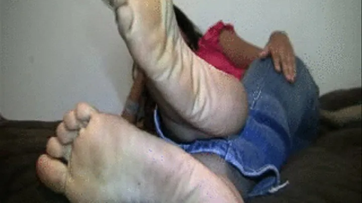 18 year old Lola's Candid Stinky Soles Part 13