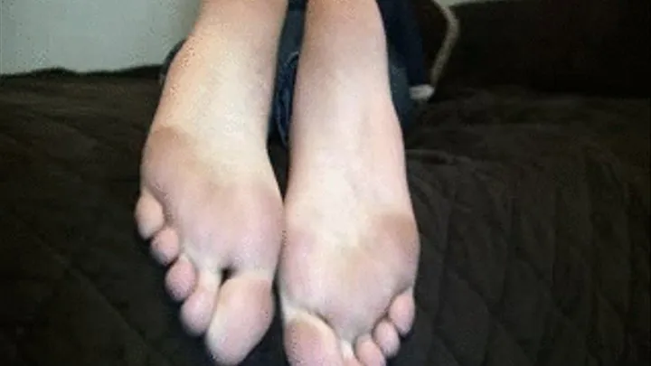 Anastasia Candid Stinky Soles Part 19