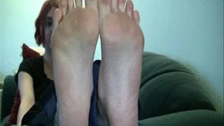 Roxanne's Candid Stinky Soles Part 14