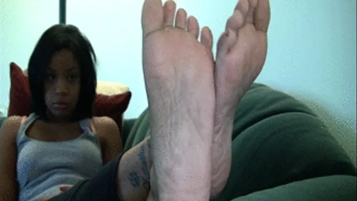 Missy's Candid Stinky Soles Part 3