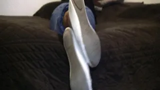 Deanna's Candid Stinky Soles Part 28