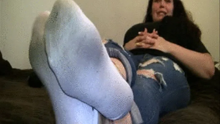 Lacey's Size 12 Candid Stinky Soles Part 11